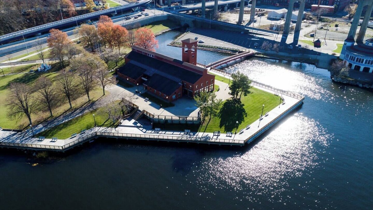 Photo of Outdoor in Fall River