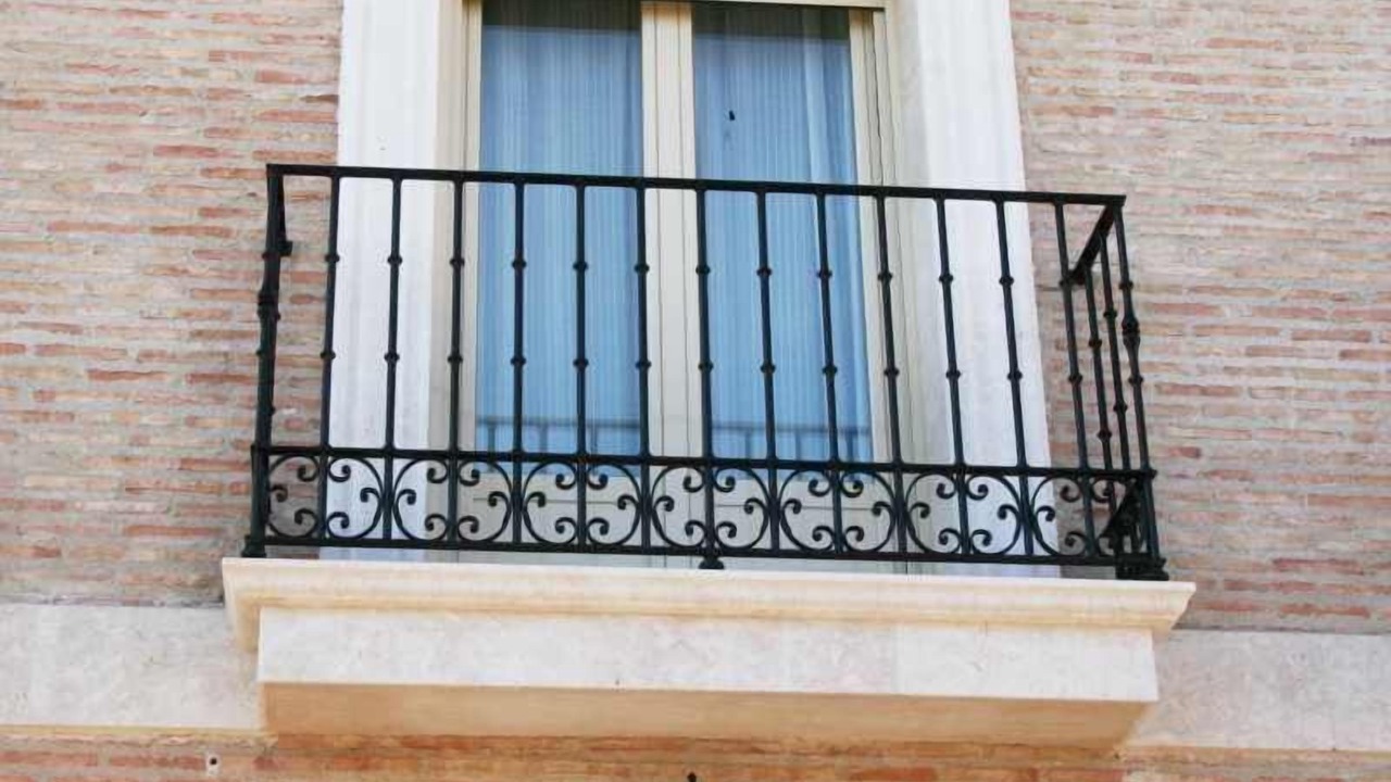 Photo of Patio Balcony in Le Piol