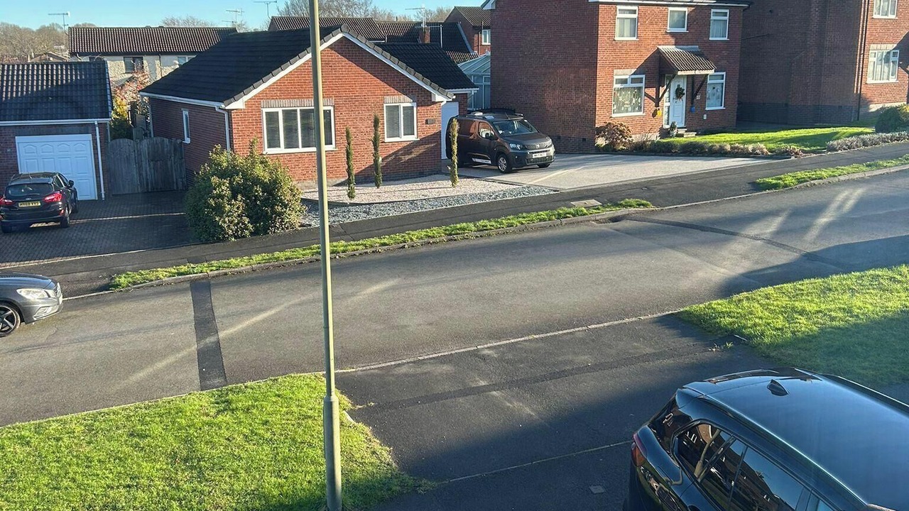 Photo of Others in Chesterfield