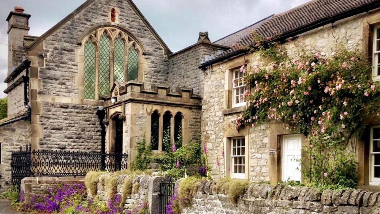 Photo of Outdoor in Chesterfield