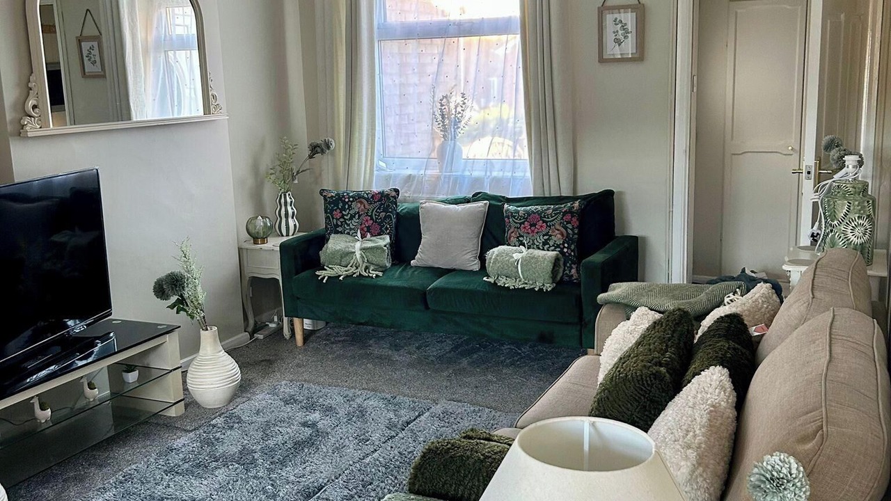 Photo of Others in Chesterfield