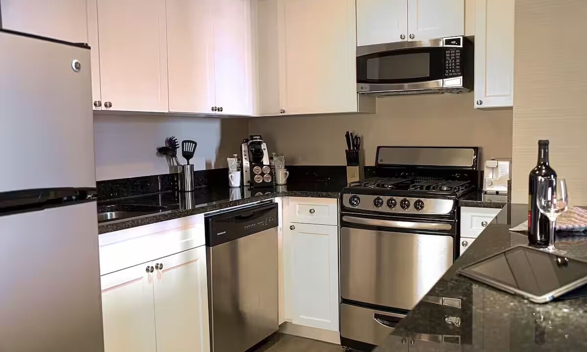 Photo of Kitchen in Logan Square