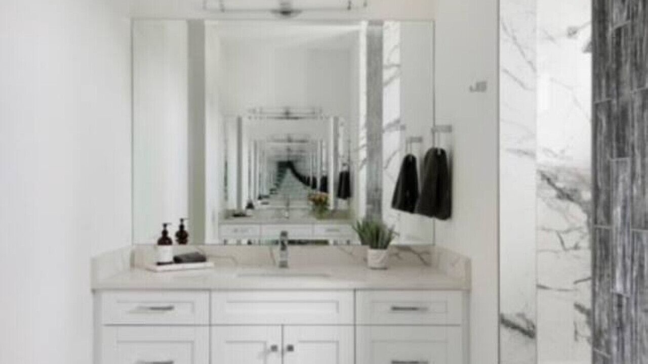 Photo of Others in Pelican