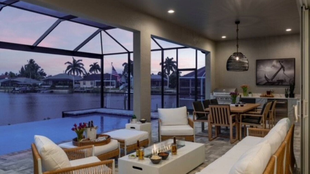 Photo of Outdoor in Pelican