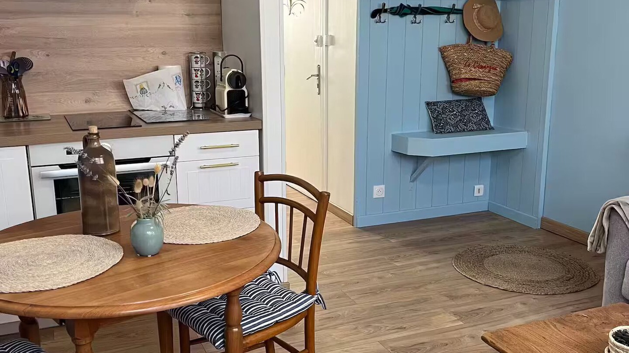 Photo of Kitchen in Saint-Valery-en-Caux