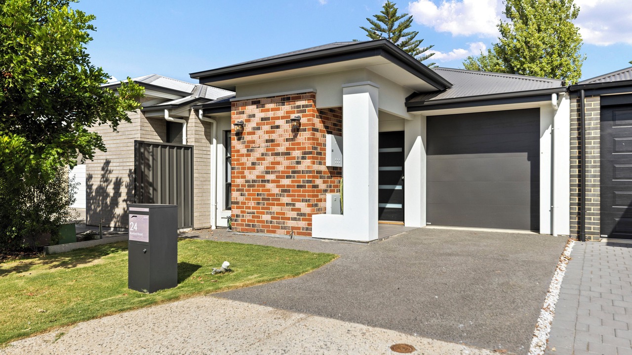 Photo of Outdoor in Largs North