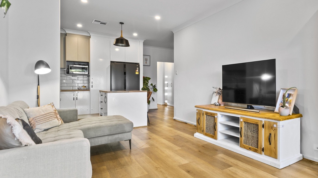 Photo of Livingroom in Largs North