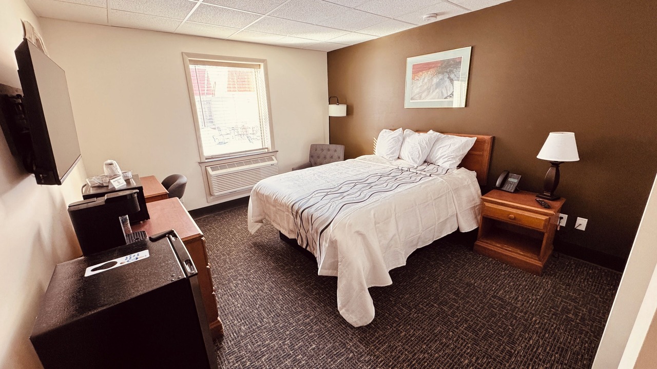 Photo of Bedroom in Hibbing
