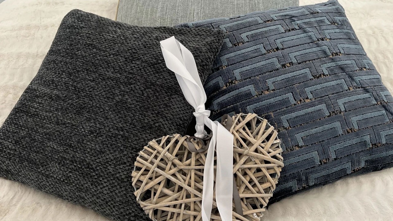 Photo of Bedroom in Neuilly-le-Real