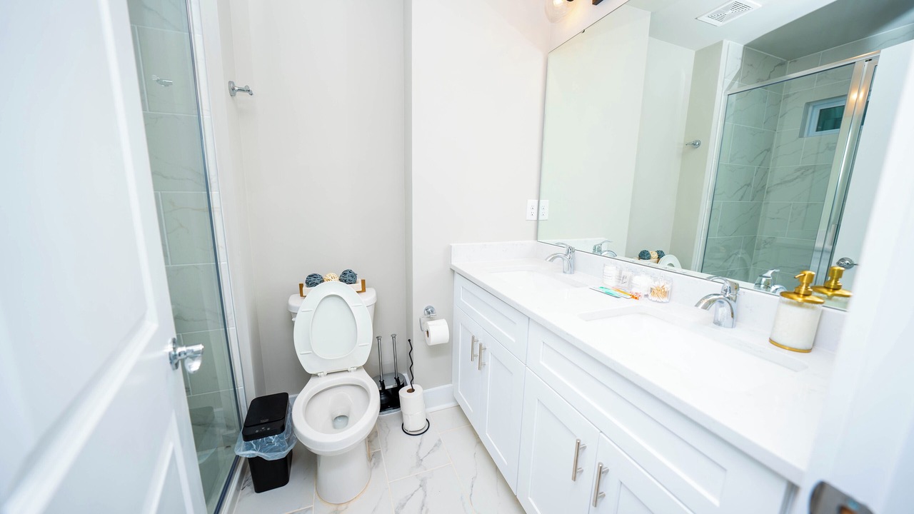 Photo of Bathroom in Sheffield Park