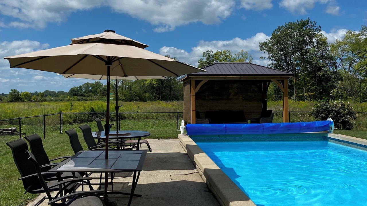 Photo of Outdoor in Azalia
