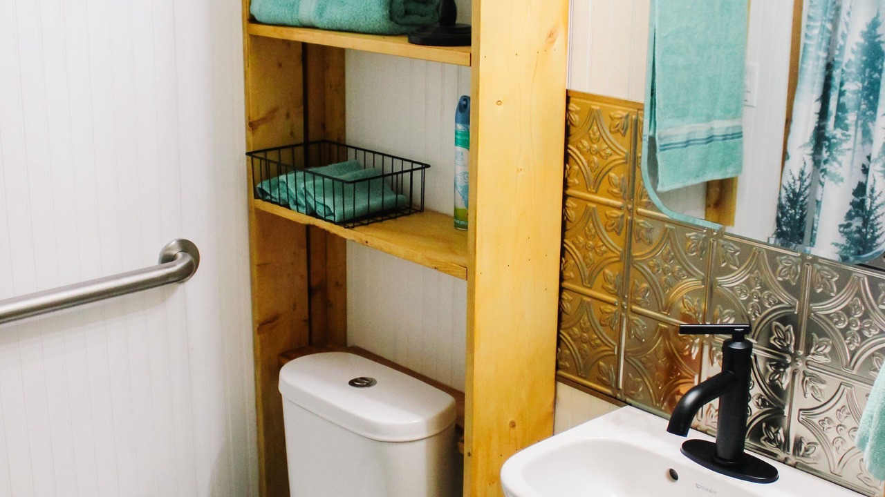Photo of Bathroom in Neal