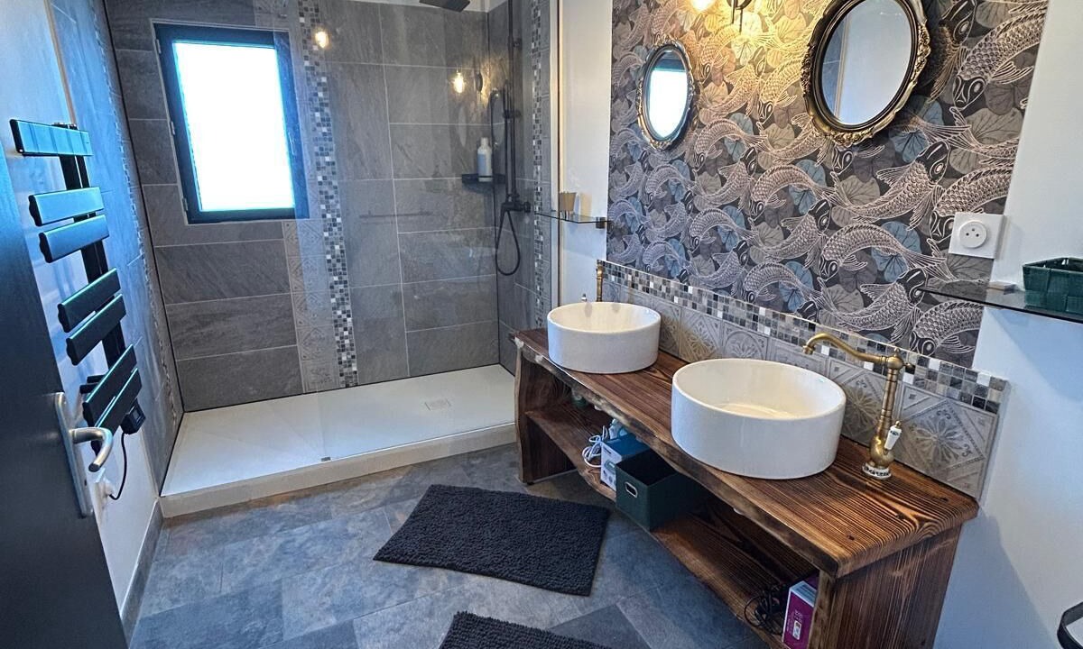 Photo of Bathroom in Limoges