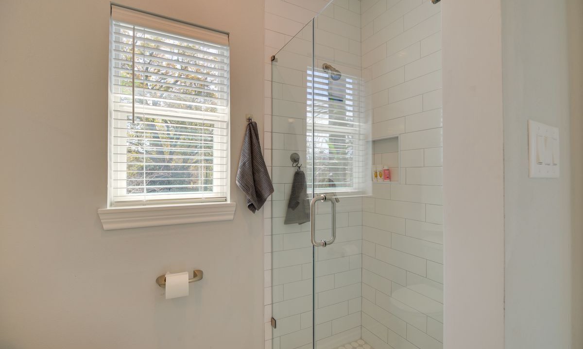 Photo of Bathroom in South Houston