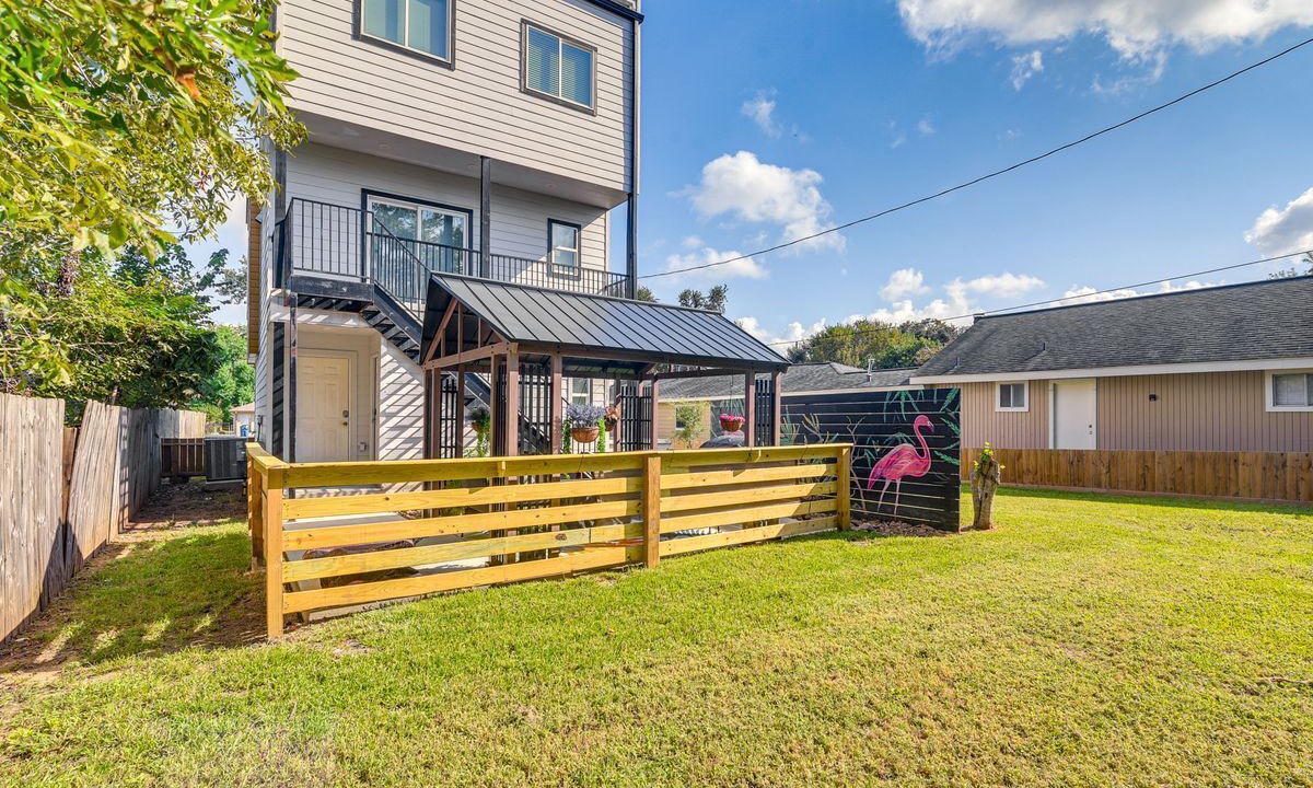 Photo of Outdoor in South Houston