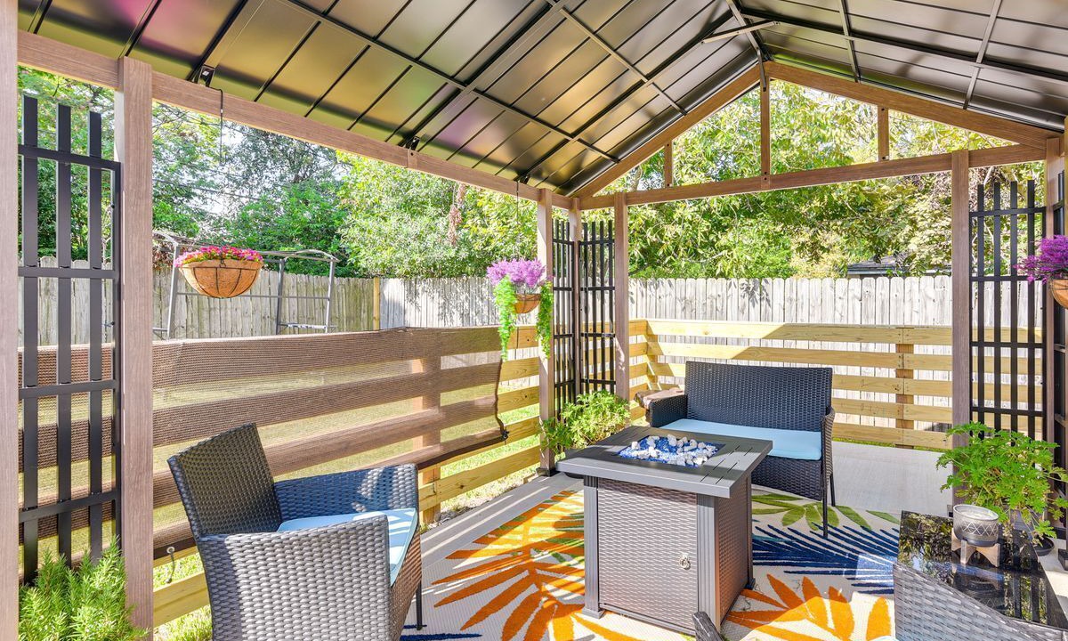 Photo of Patio Balcony in South Houston
