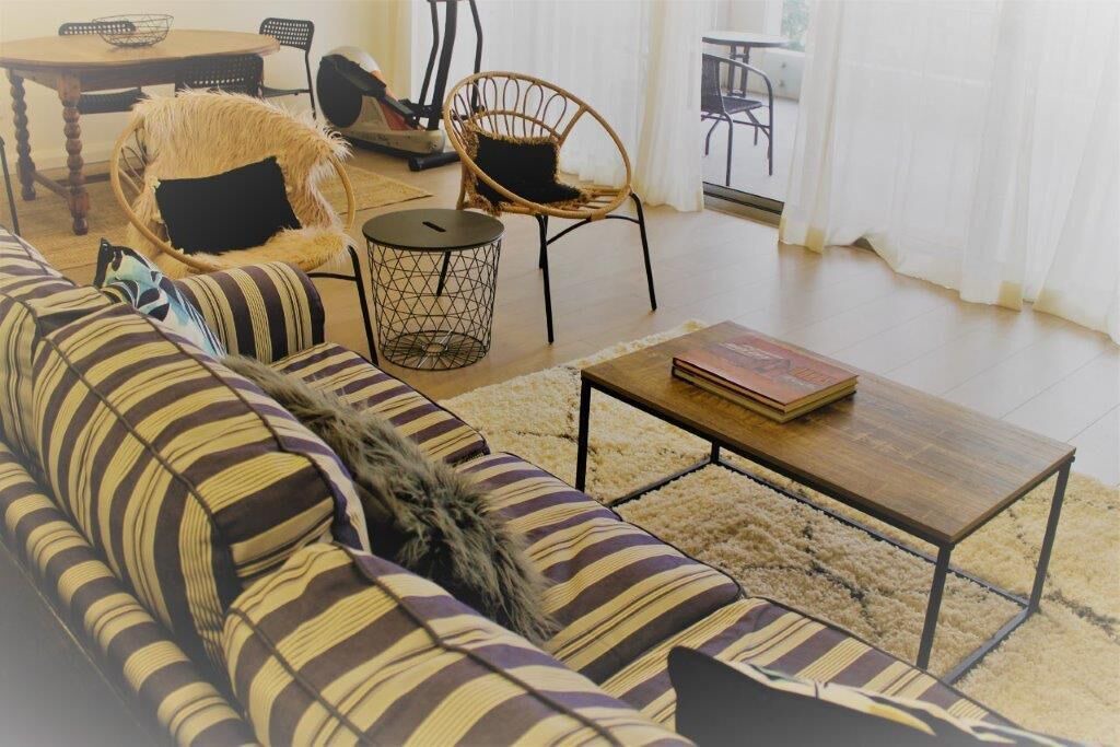 Photo of Others in Gordon