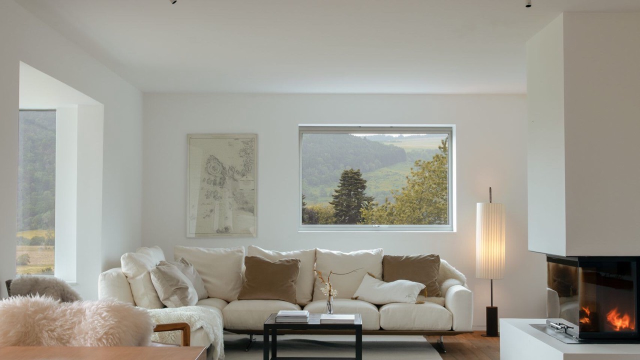 Photo of Livingroom in Weem