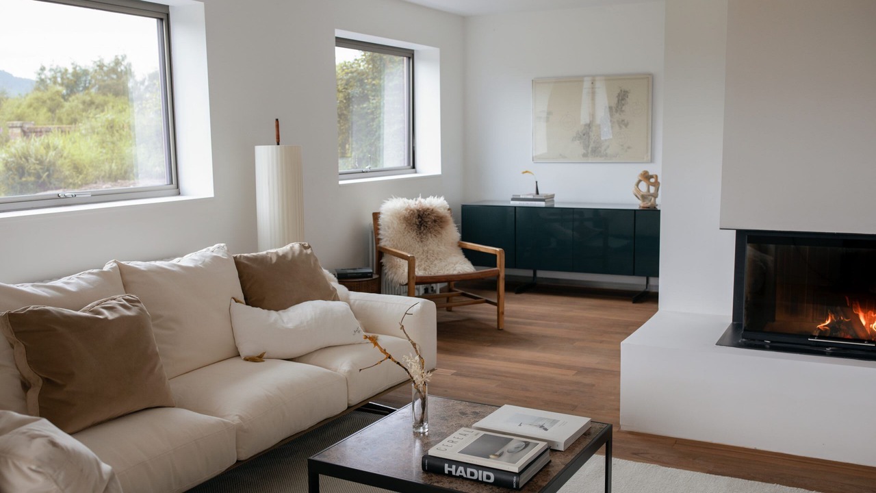 Photo of Livingroom in Weem