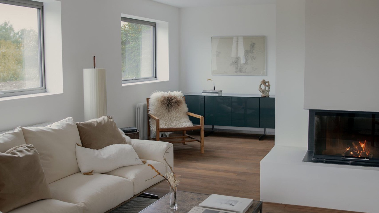 Photo of Livingroom in Weem