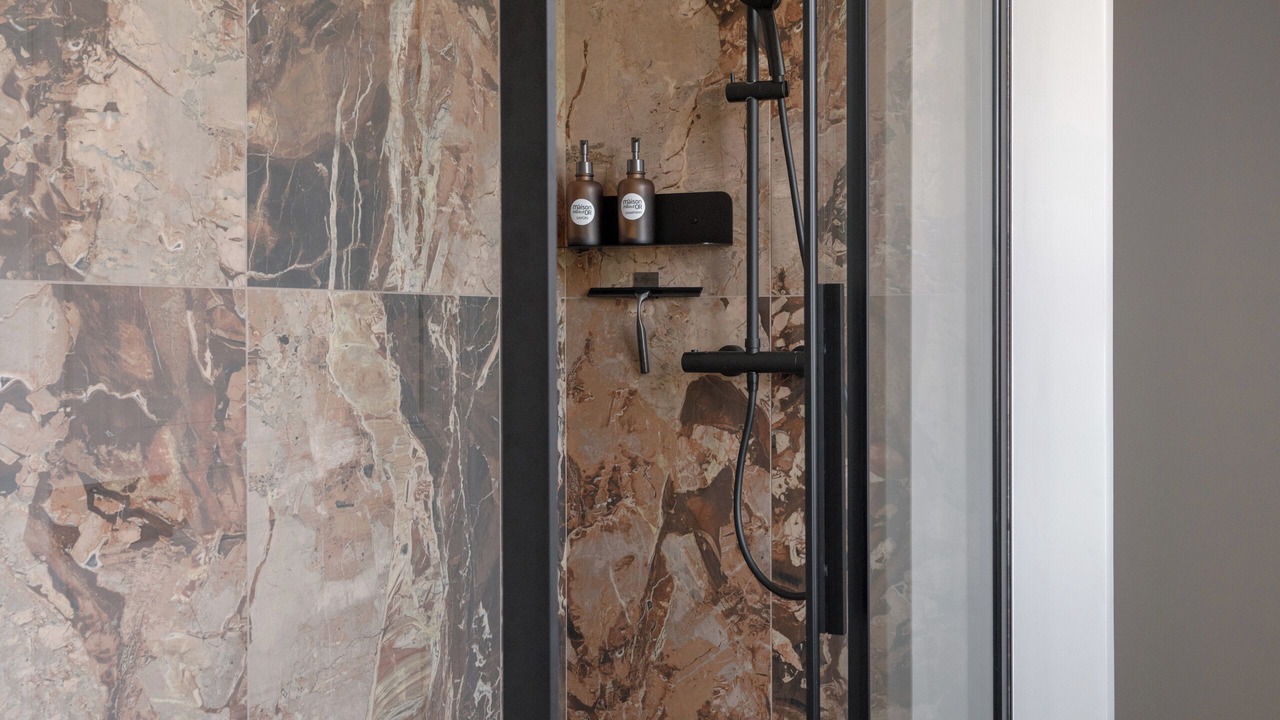 Photo of Bathroom in Saint-Germain-au-Mont-d'Or