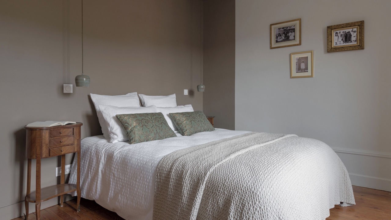 Photo of Bedroom in Saint-Germain-au-Mont-d'Or