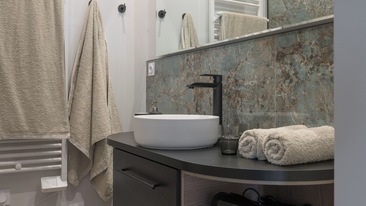Photo of Bathroom in Saint-Germain-au-Mont-d'Or