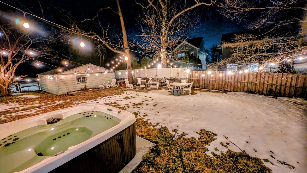 Photo of Outdoor in Bluemont