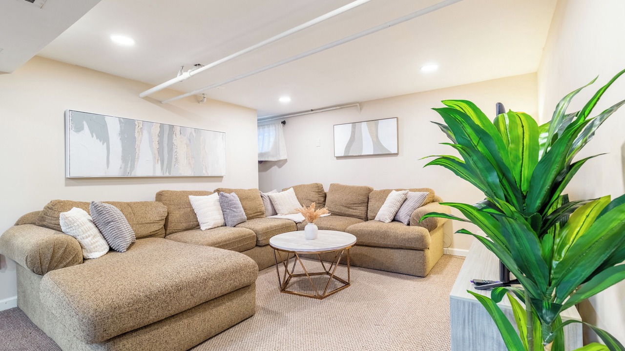 Photo of Livingroom in Bluemont