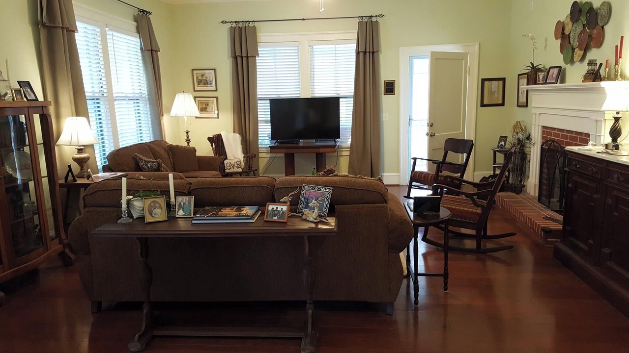 Photo of Livingroom in Snelling