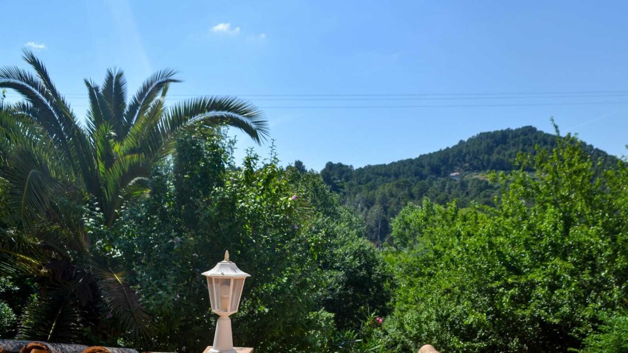 Photo of Outdoor in Genoves