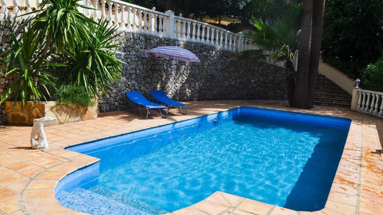 Photo of Outdoor in Genoves