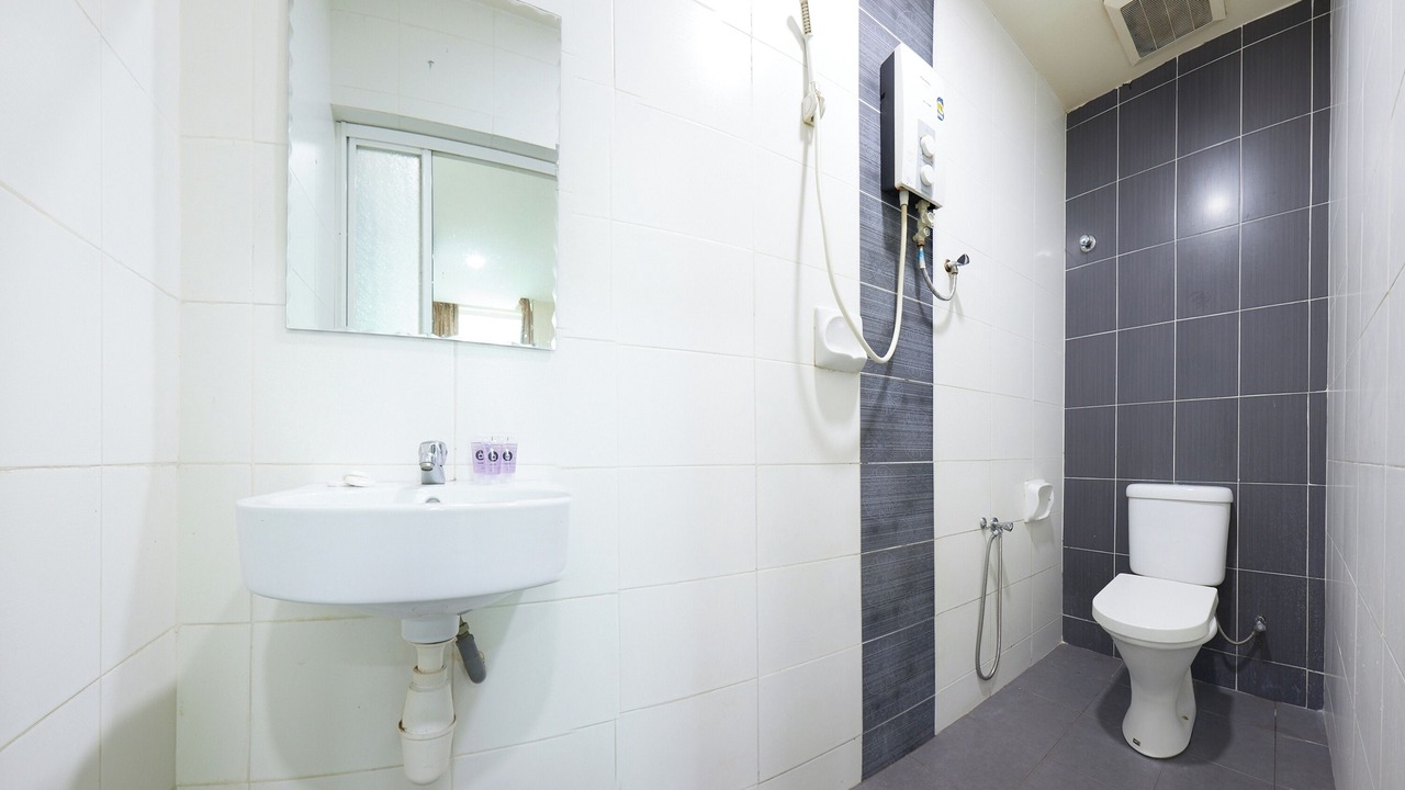 Photo of Bathroom in Batu Caves
