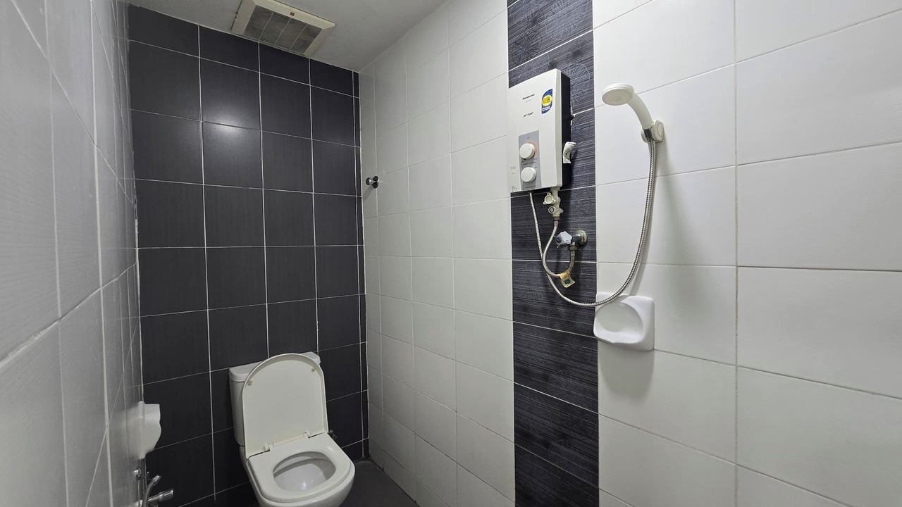 Photo of Bathroom in Batu Caves
