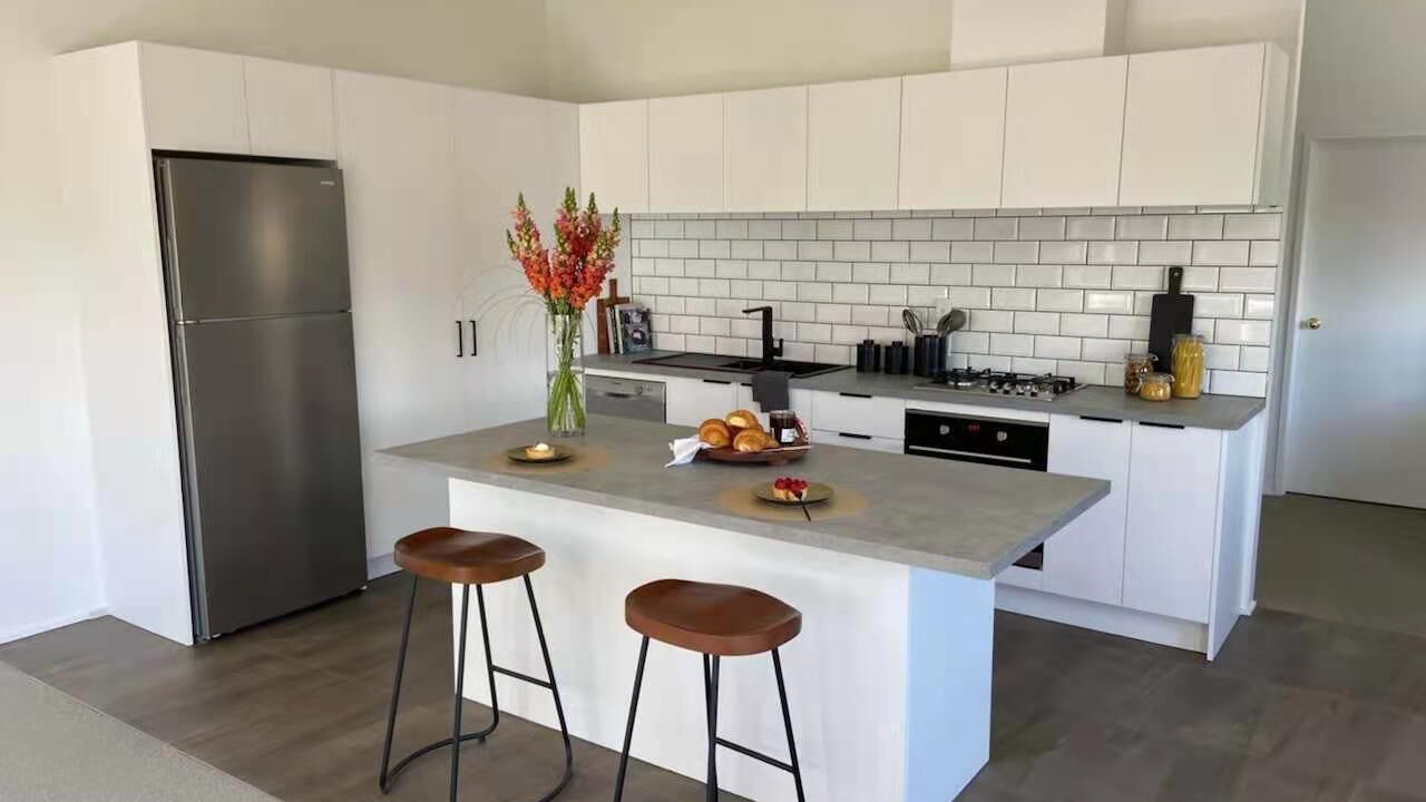 Photo of Livingroom in Three Kings