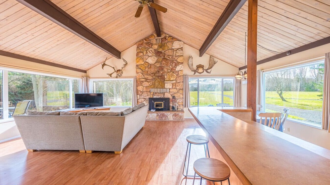 Photo of Livingroom in Sequim