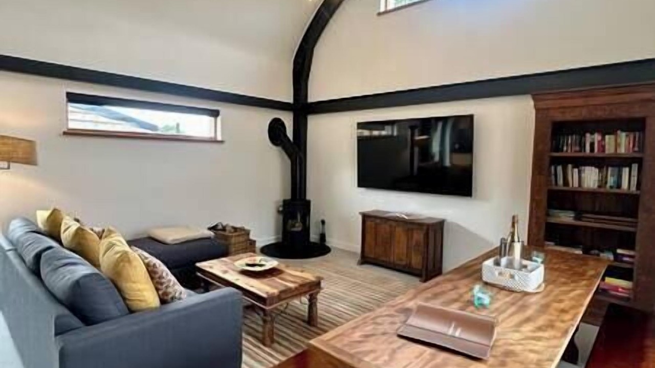 Photo of Livingroom in Scaynes Hill