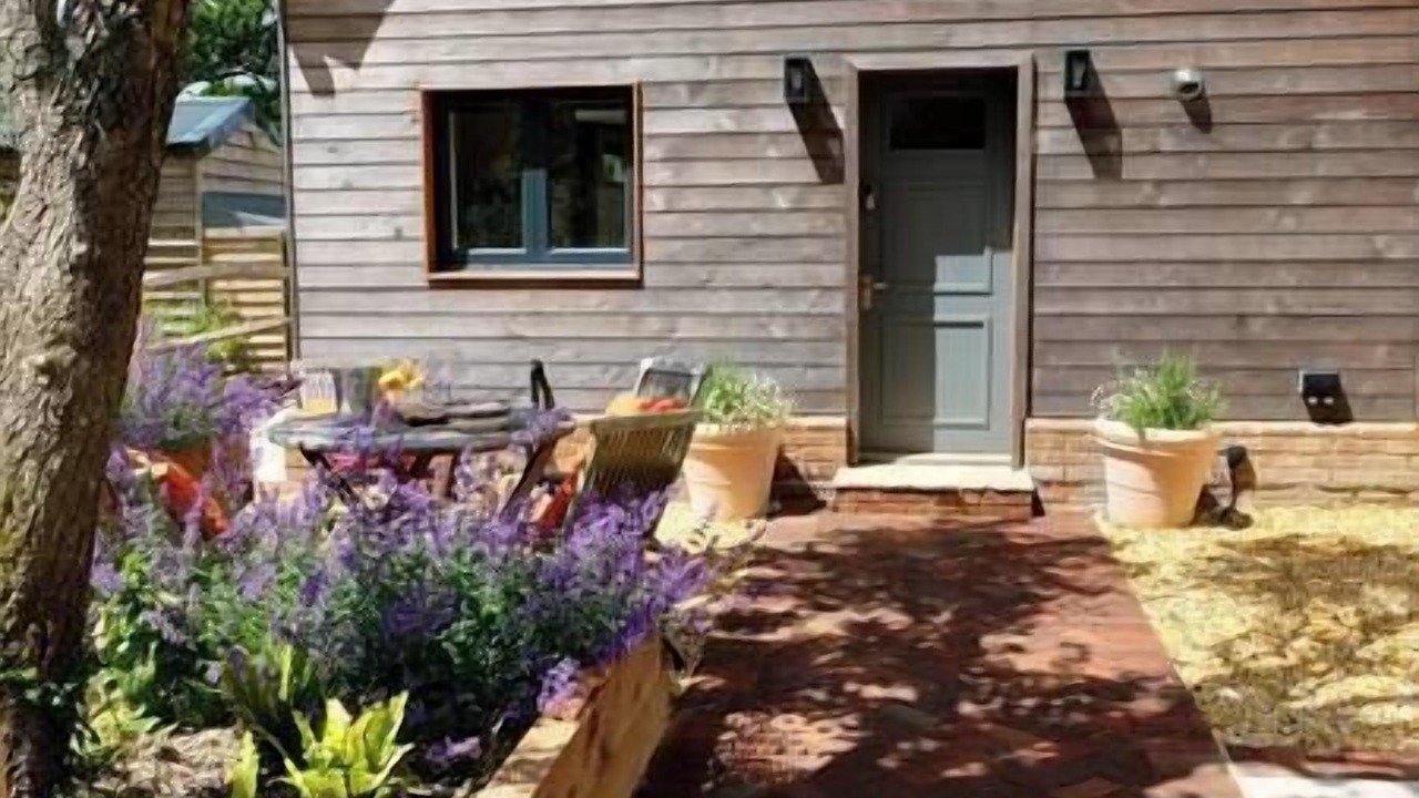 Photo of Patio Balcony in Scaynes Hill