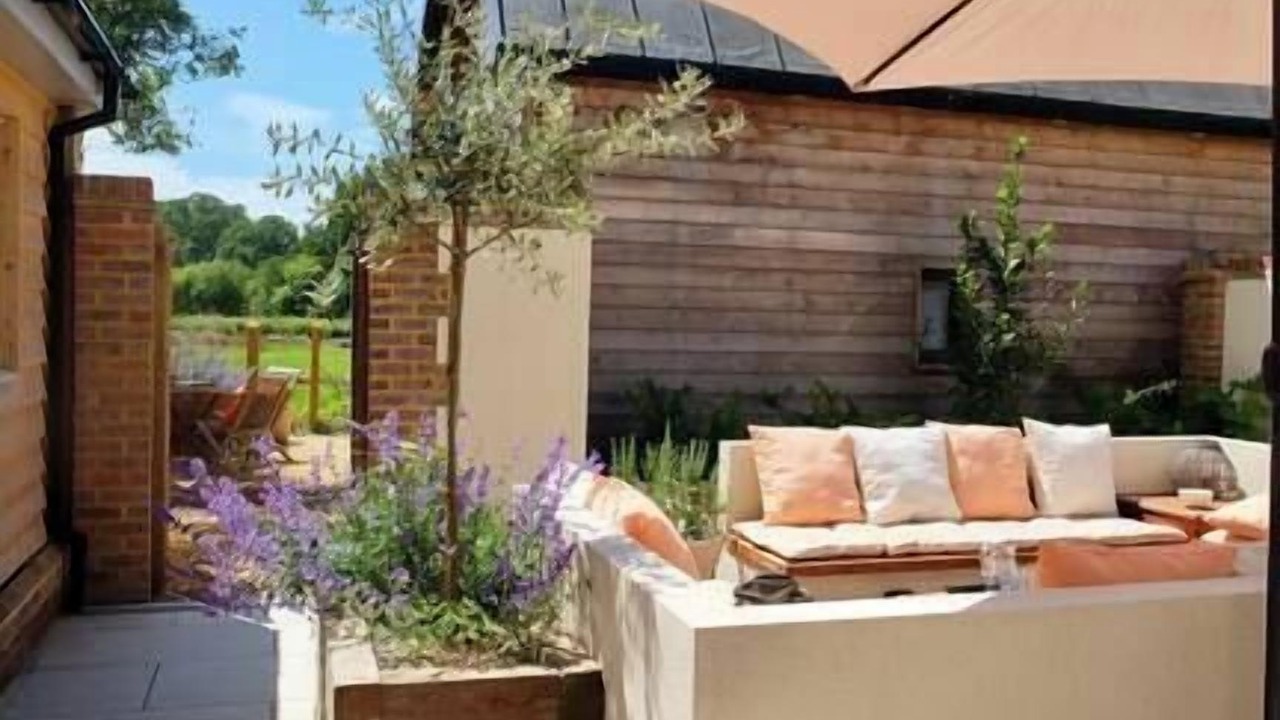 Photo of Patio Balcony in Scaynes Hill