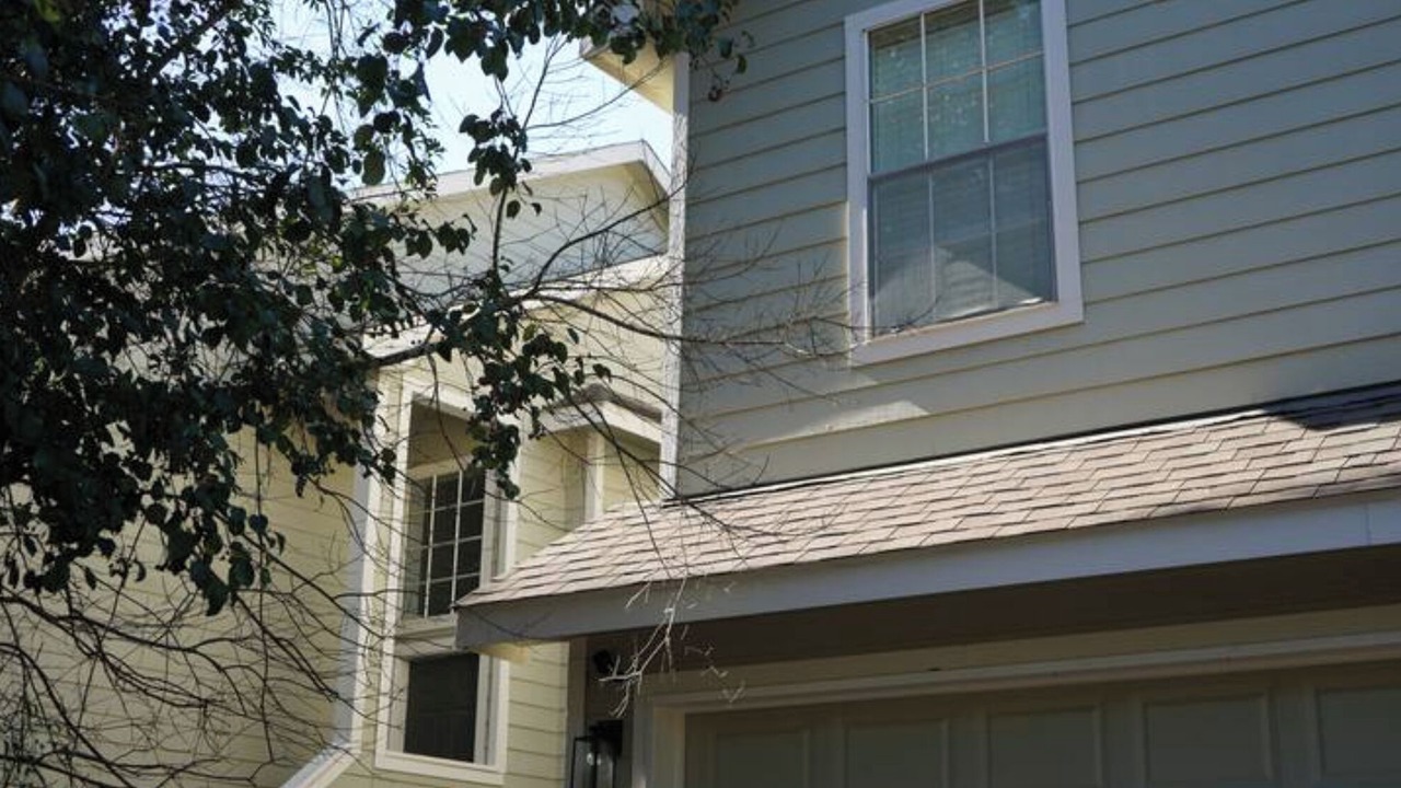 Photo of Outdoor in Alden Bridge