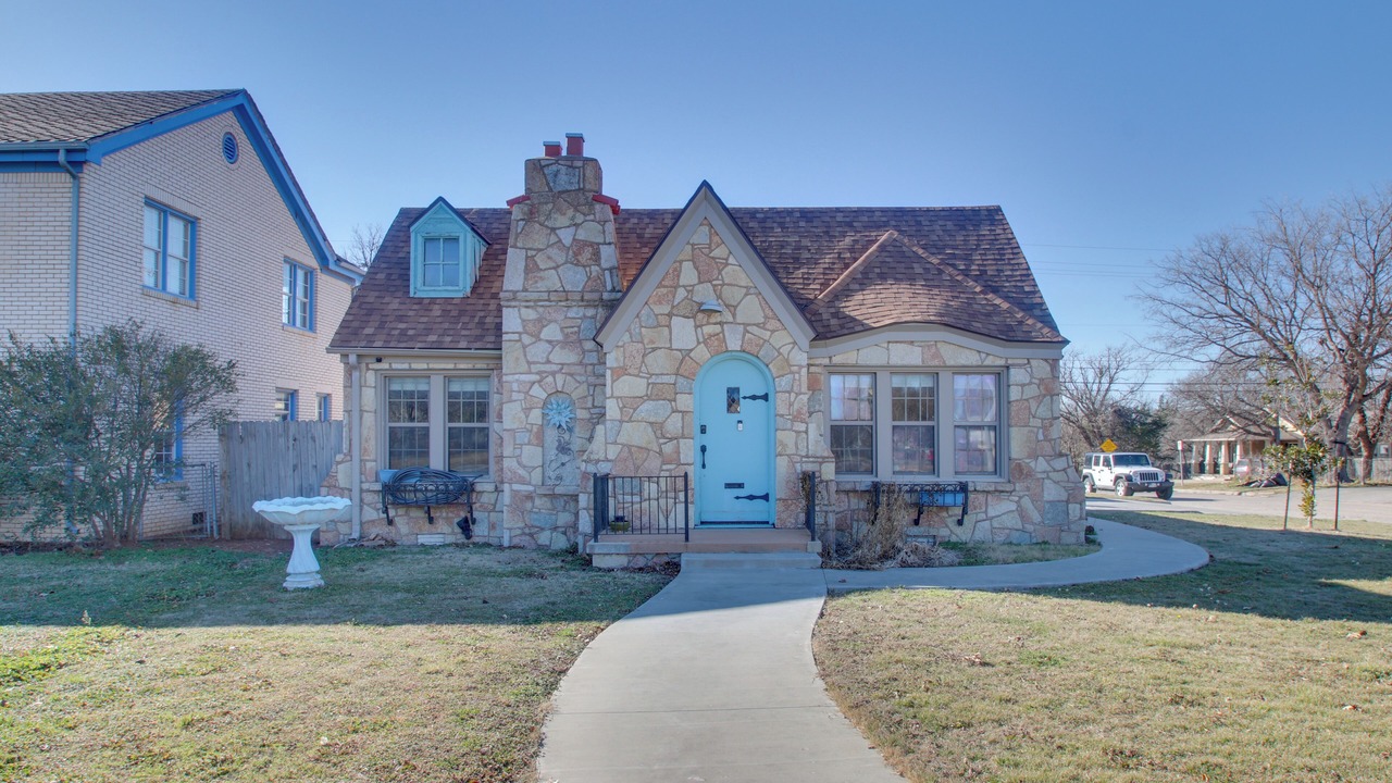 Photo of Outdoor in Lawton