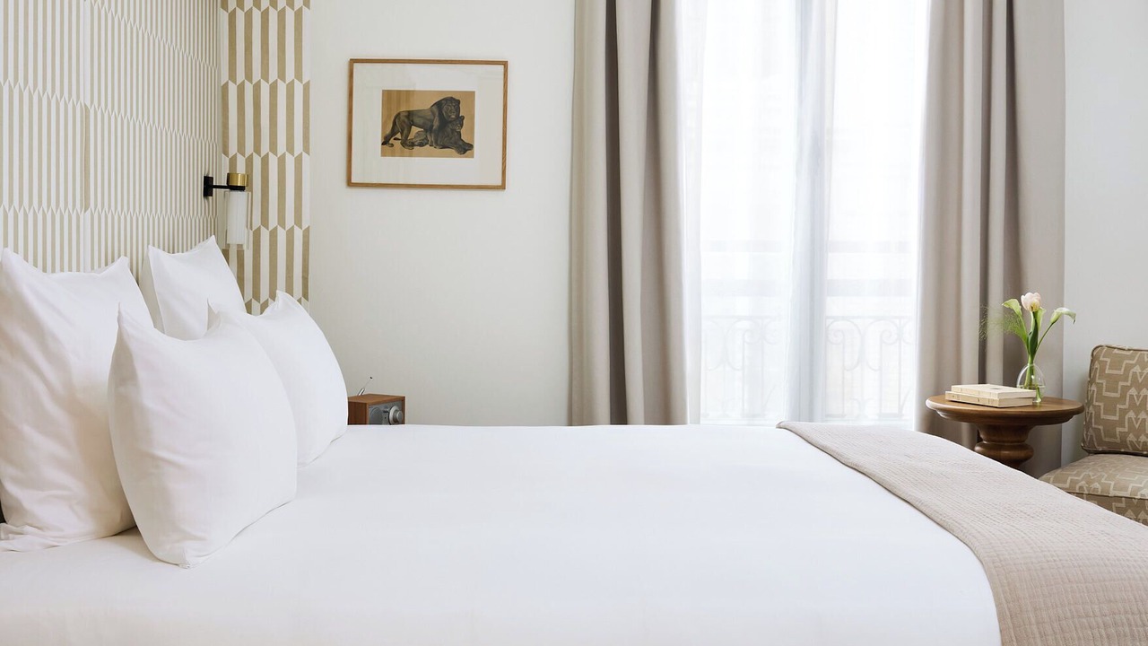 Photo of Bedroom in 16th Arrondissement