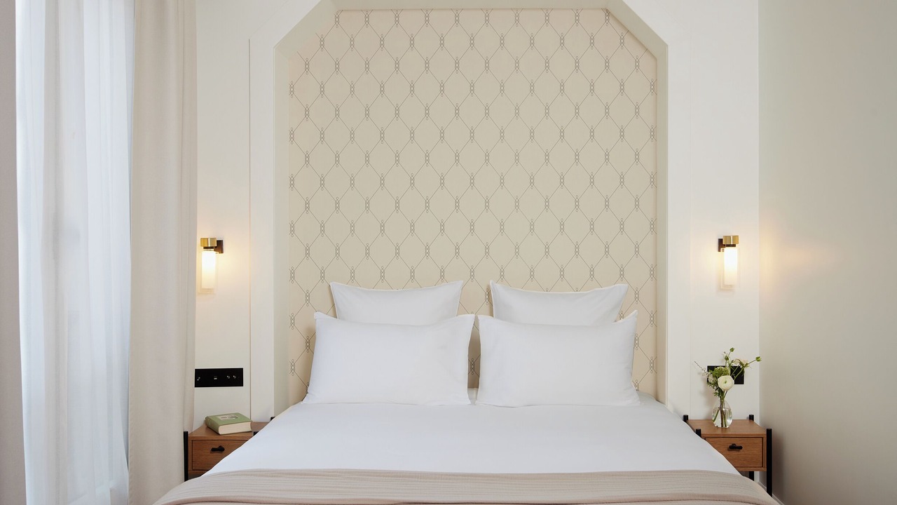 Photo of Bedroom in 16th Arrondissement