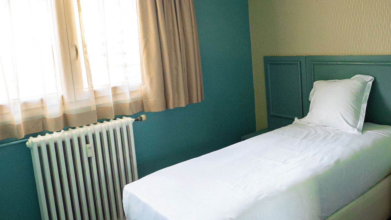 Photo of Bedroom in Calais City Center