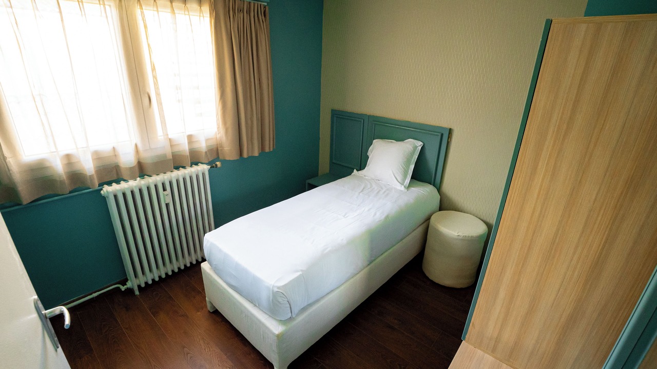 Photo of Bedroom in Calais City Center