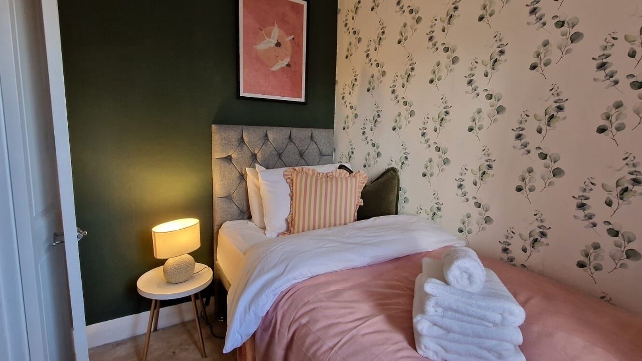 Photo of Others in Port Sunlight