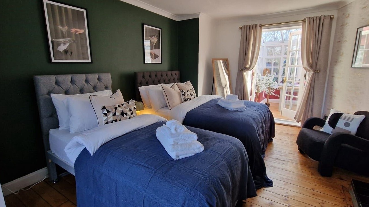 Photo of Others in Port Sunlight