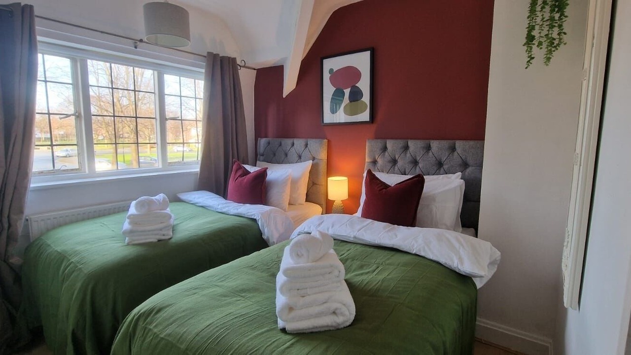 Photo of Others in Port Sunlight