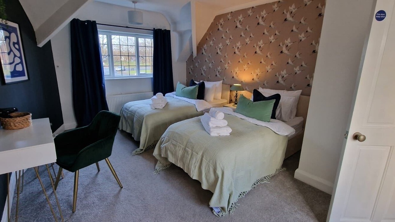 Photo of Others in Port Sunlight