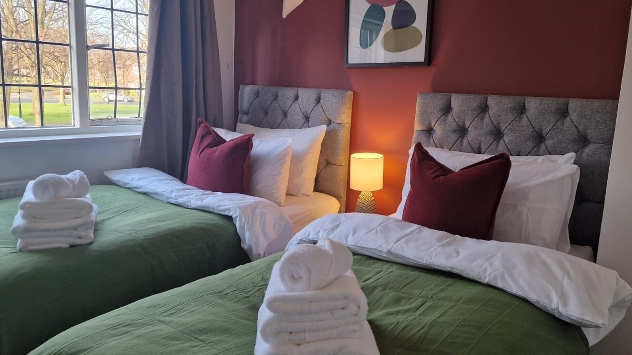 Photo of Others in Port Sunlight